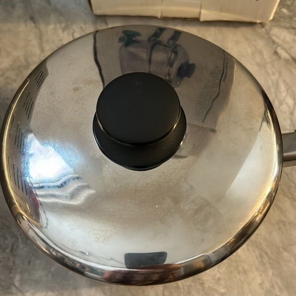 Stainless Steel Triply 2 Quart saucepan - Picture 2 of 7